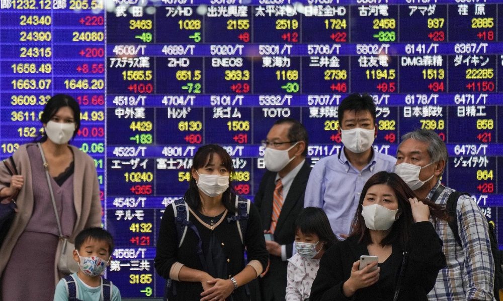 Borsa: Asia positiva ma tecnologici frenano listini cinesi