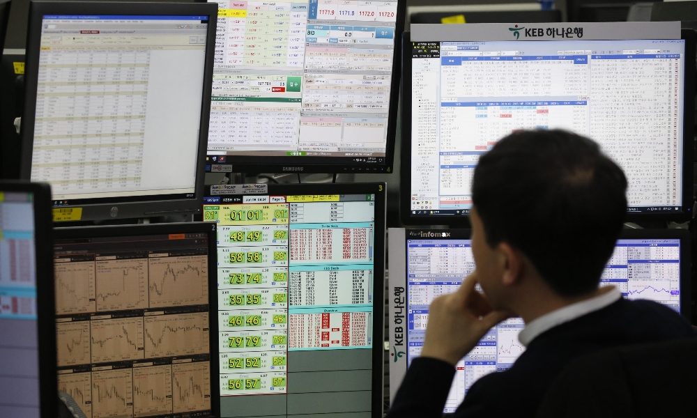 Borsa: Asia rimbalza, bene Tokyo e Cina