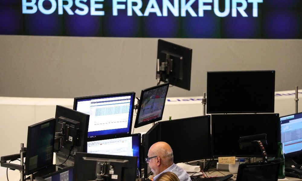 Borsa: Europa brucia 352 miliardi