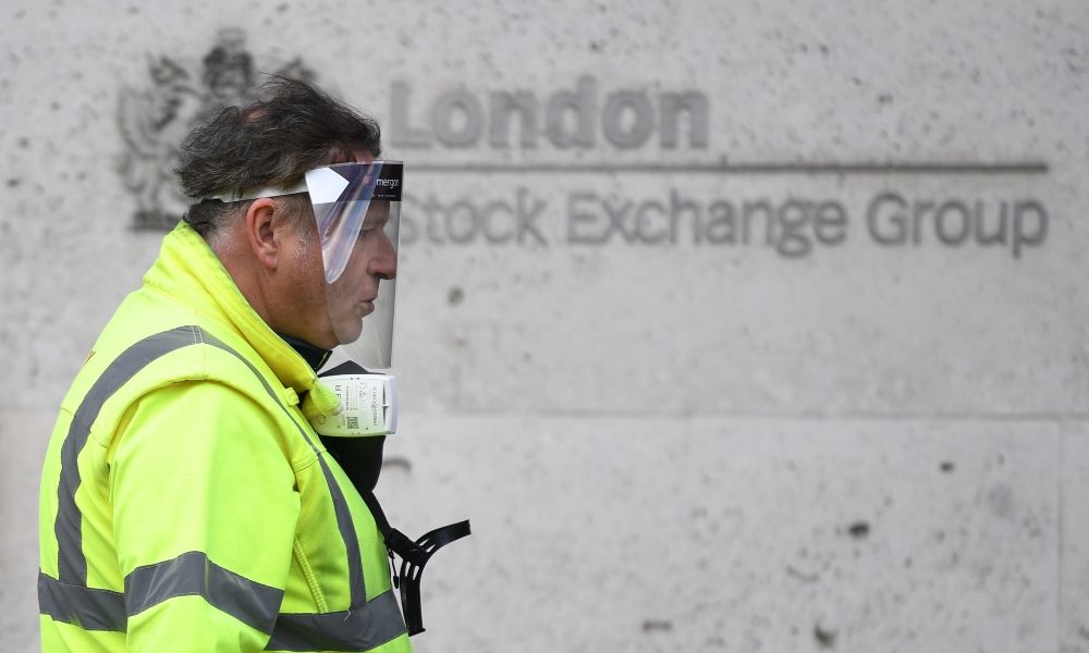 Borsa: Europa cede con tensioni Usa-Cina, Londra -3,3%