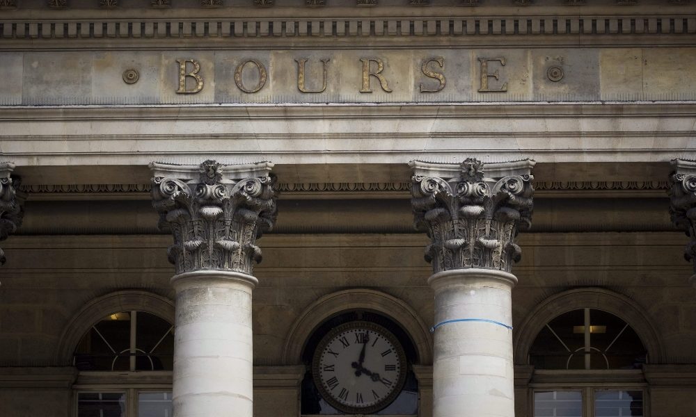 Borsa: Europa chiude in calo, Parigi -1,55%