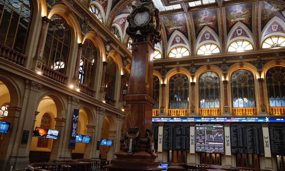 Borsa: Europa chiude in rosso