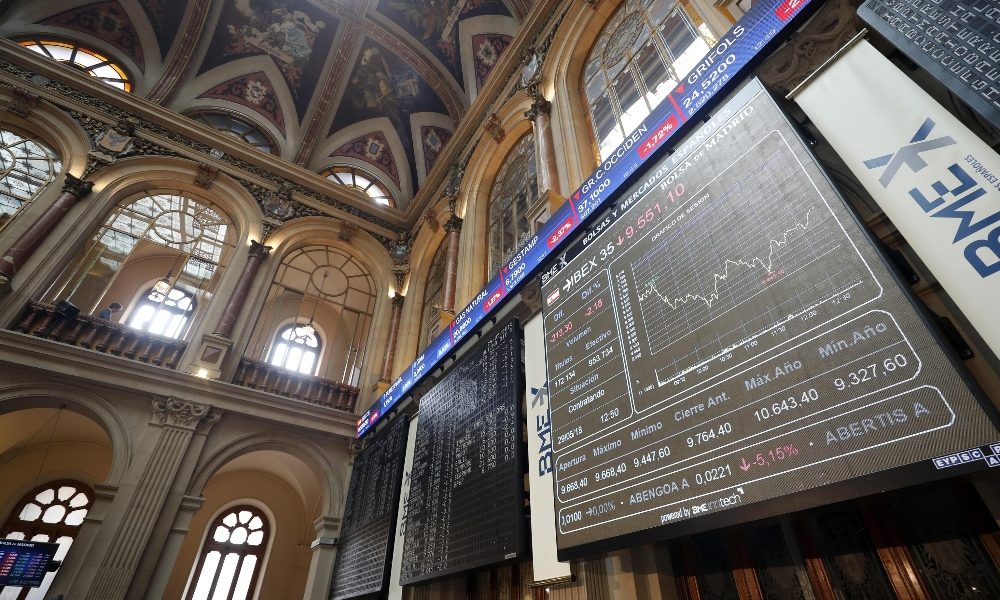 Borsa: Europa fiacca, Milano -0,2%
