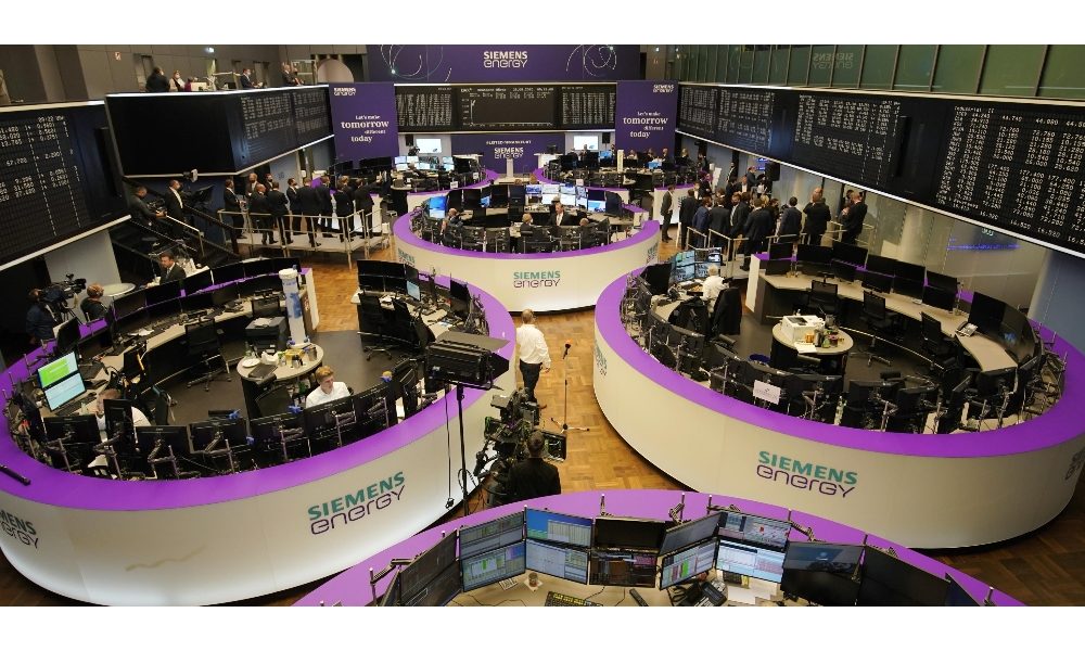 Borsa: Europa giù con Wall Street aperta in calo