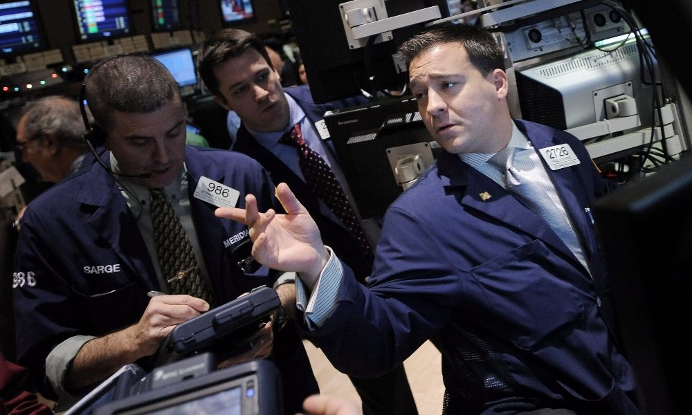 Borsa: Europa in calo, timori Brexit senza accordo