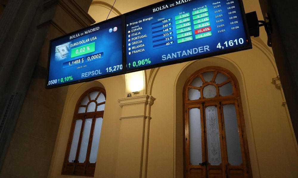 Borsa: Europa in rialzo, Milano +0,5%