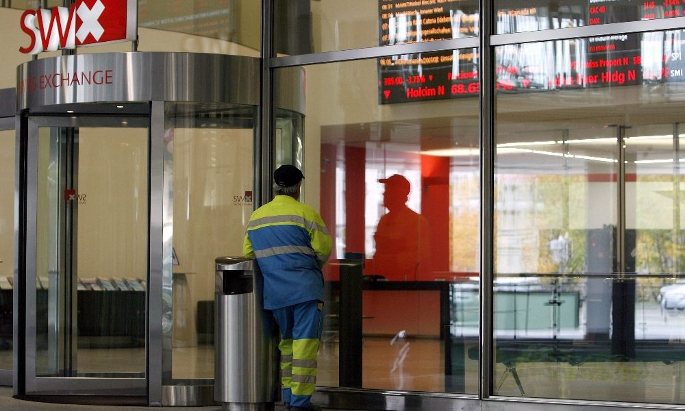 Borsa: Europa negativa nel finale, tiene Wall Street, Milano