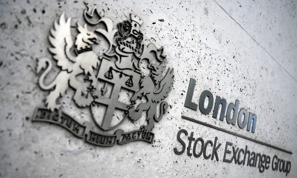 Borsa: Europa tiene, New York contrastata, Milano +1,25%