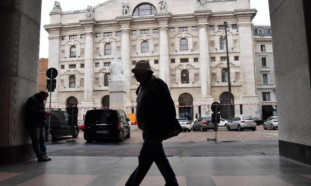 Borsa Milano +0,7%,chiude a massimi 2008