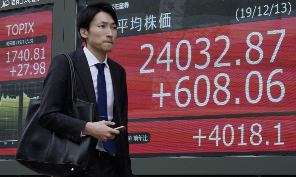 Borsa: Tokyo, apertura in rialzo