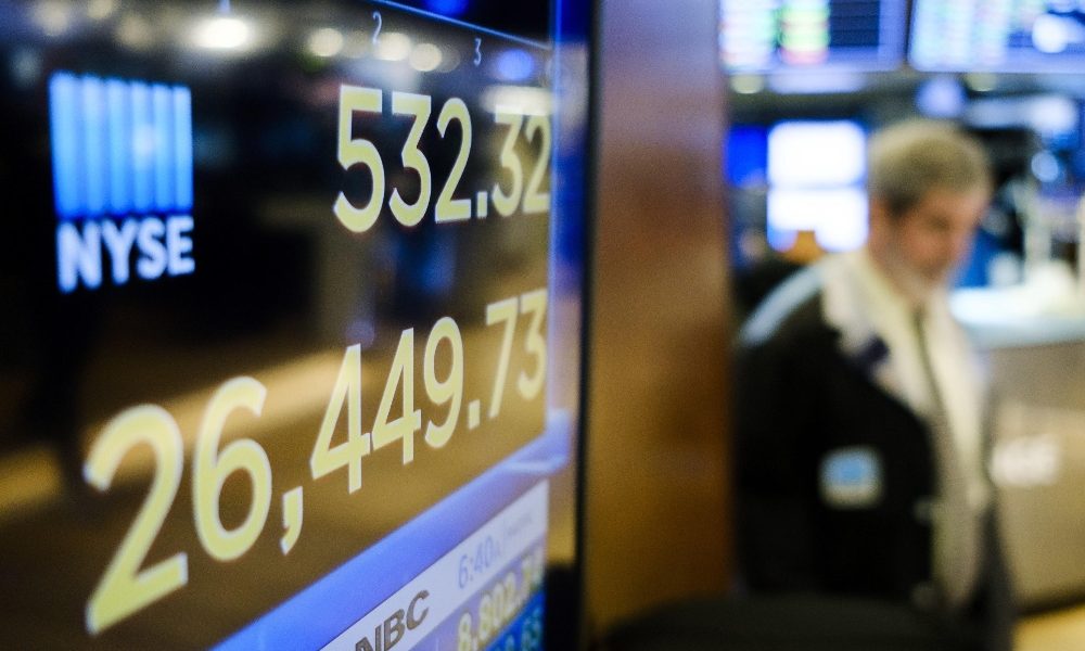 Borsa: Wall Street apre in forte calo