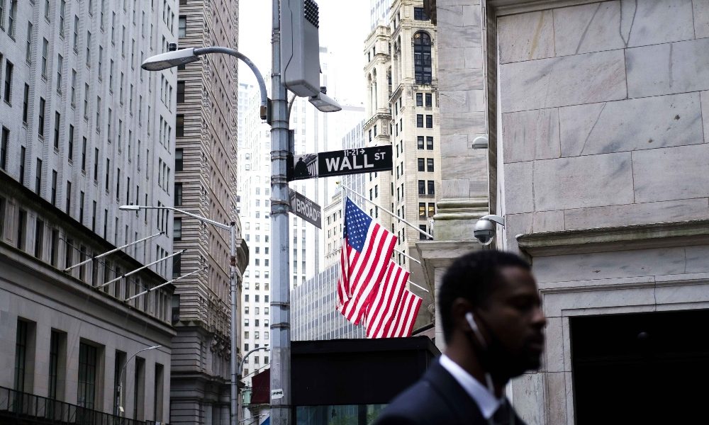 Borsa: Wall Street apre positiva, Dj +1,32%, Nasdaq +0,87%