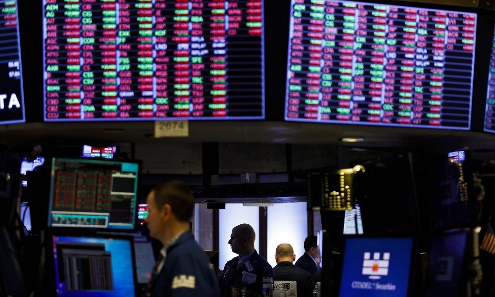 Borsa: in Europa apertura in calo