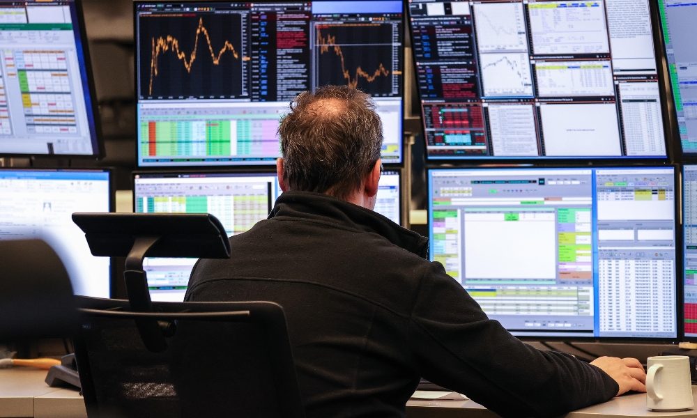 Borsa:Europa tonica con Bce,Parigi +3,5%