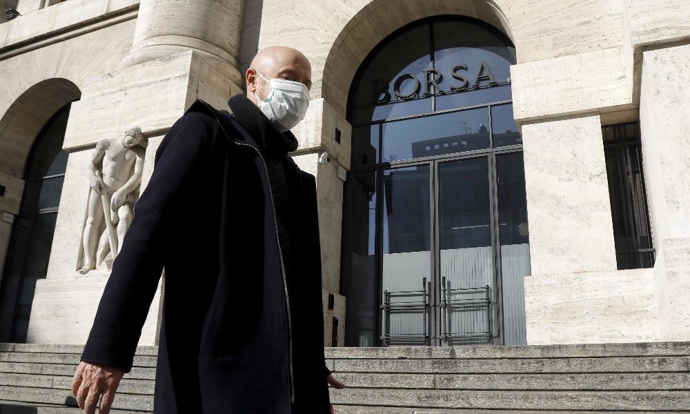 Borsa:Milano apre in forte calo (-2,16%)