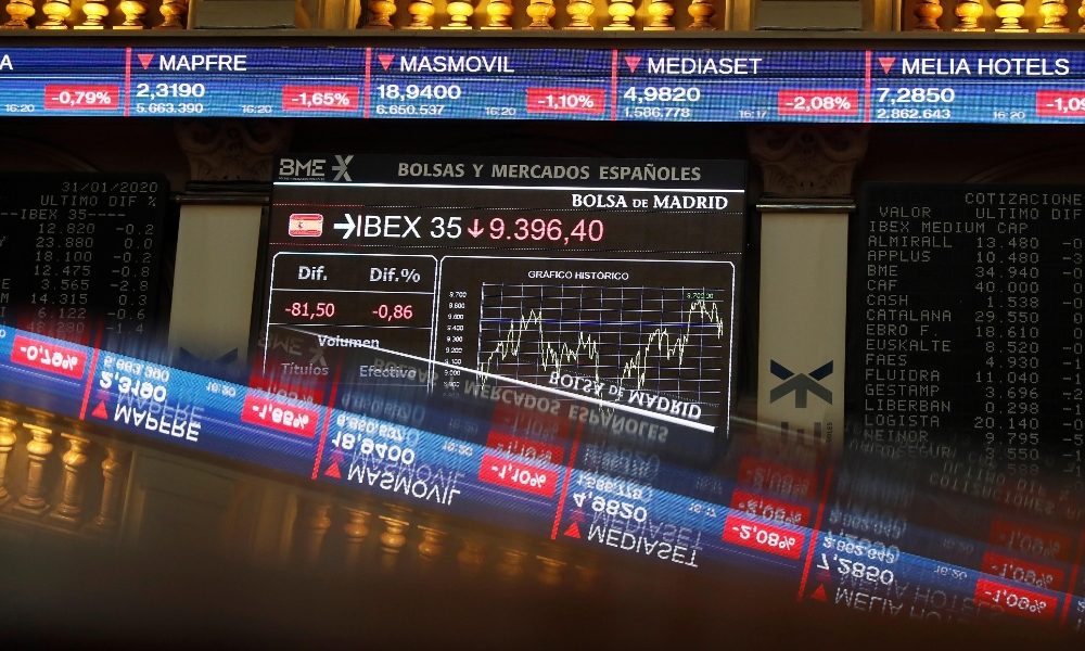 Borse Europa caute, debole il petrolio
