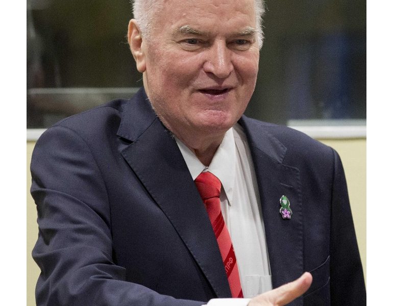 Bosnia: Ratko Mladic operato a intestino