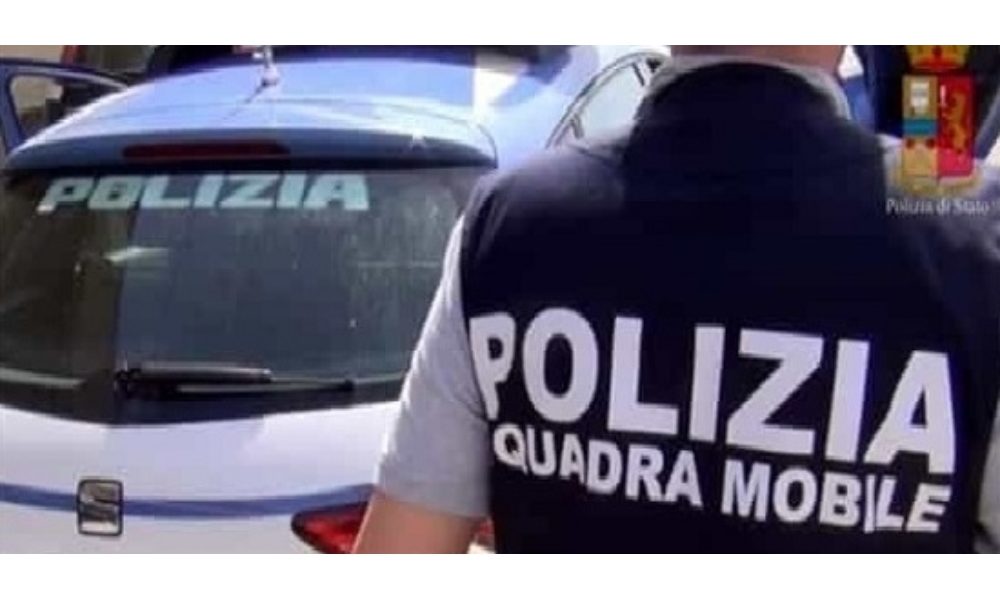 Bottino 400 mila euro con rip-deal