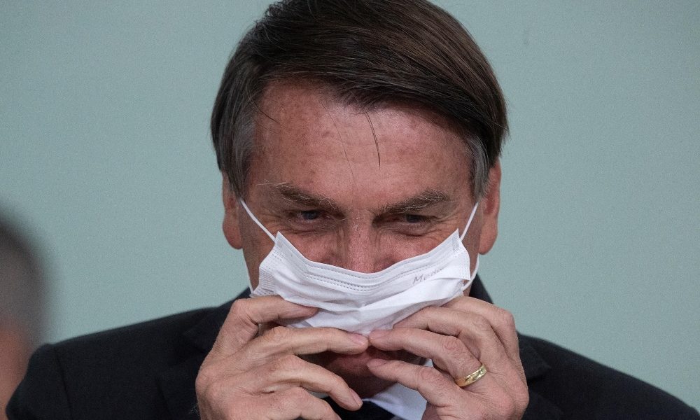 Brasile: calcolo alla vescica, Bolsonaro dovrà operarsi