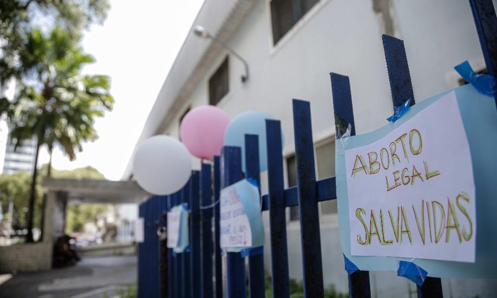 Brasile: nuove restrizioni per l’aborto in caso di stupro