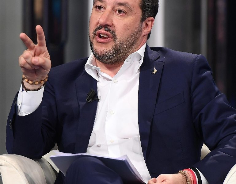 C.destra: Salvini, decide il popolo