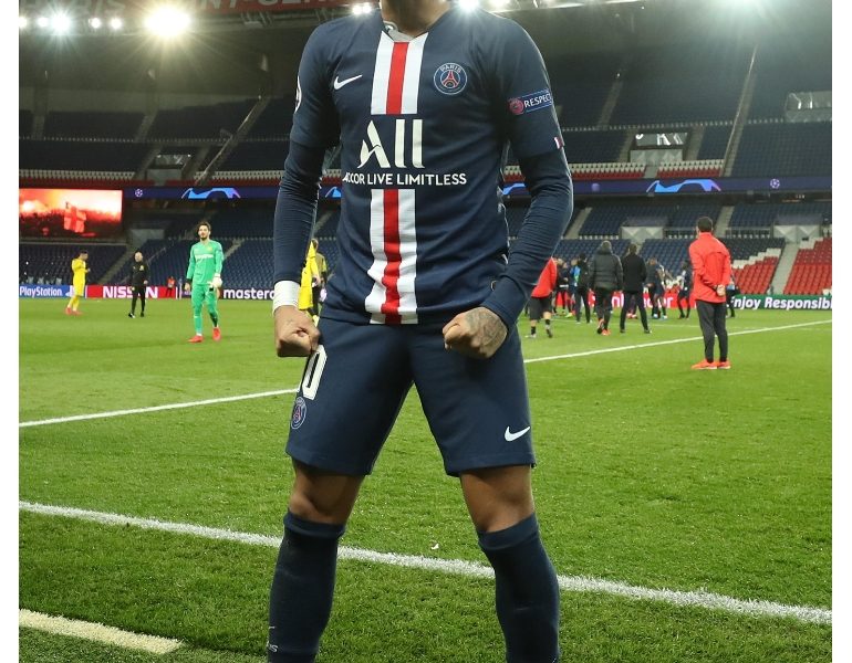 Calcio: Neymar dovrà restituire 6,7 mln euro al Barcellona