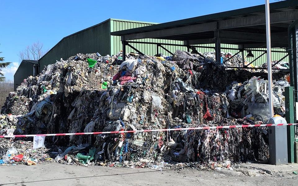 Operazione a Camerlata: sequestrato un deposito di rifiuti