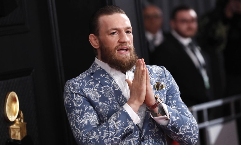 Campione UFC Conor McGregor si ritira, per la terza volta