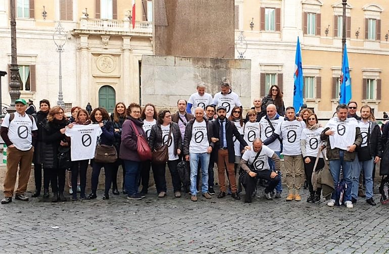 Campione d’Italia, i residenti presentano una petizione al ministro Salvini