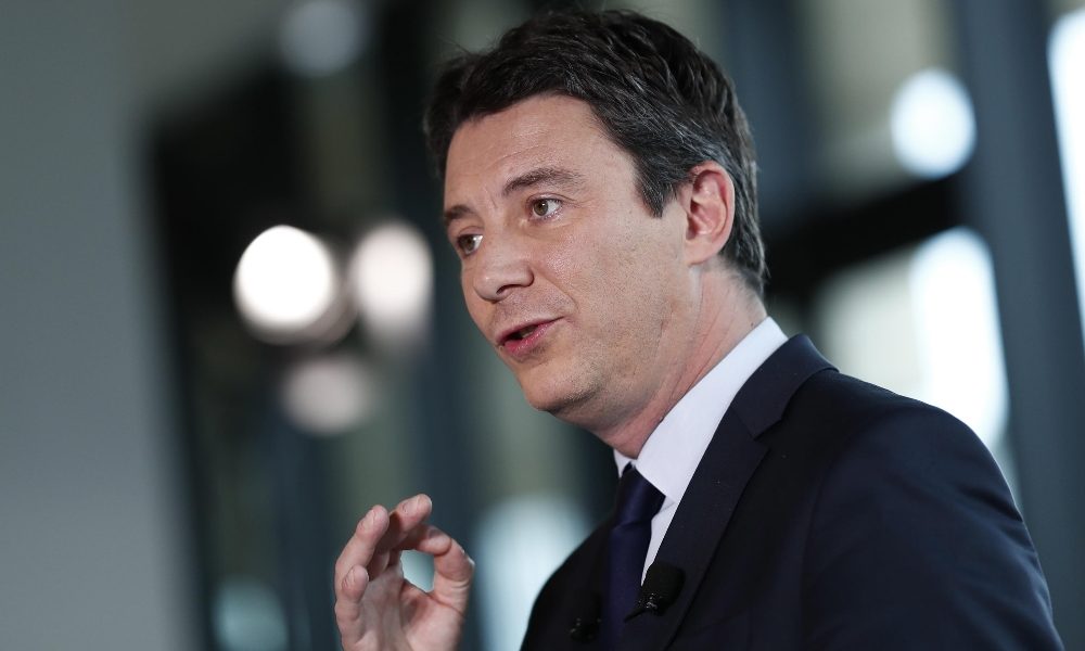Candidato En Marche lascia corsa Parigi