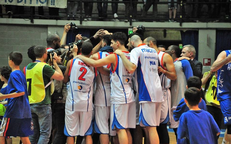 Playoff,domani gara 3 fra Cantù e Milano. Brianzoli obbligati a vincere