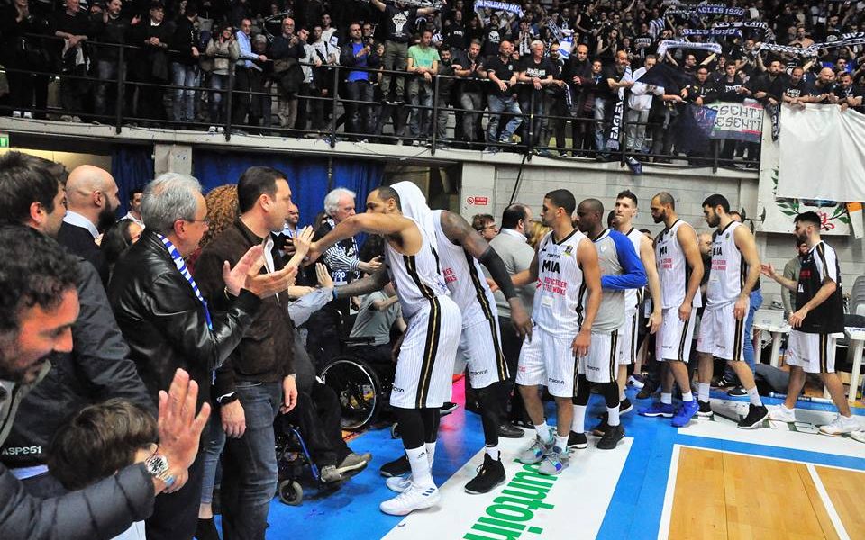 Basket, Cantù domenica a Capo d’Orlando. Il coach: “Sono ultimi in classifica ma temibili”