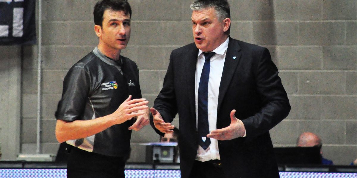 Coach Pashutin: «Orgoglioso dei miei ragazzi, ma la gara è stata decisa da un errore arbitrale»