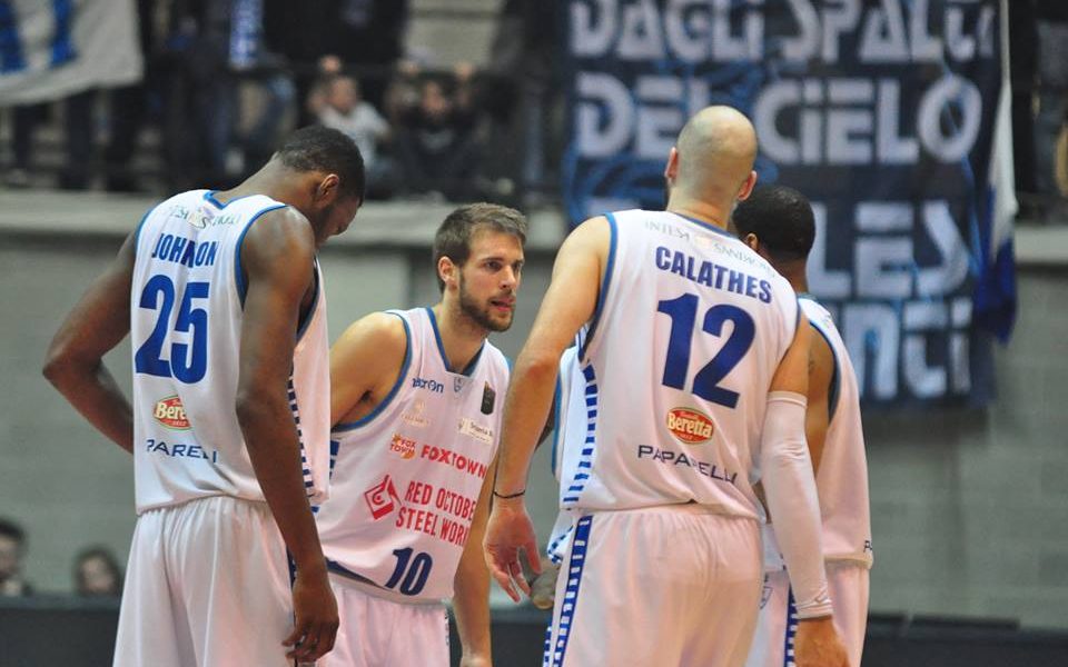 Basket: a Sassari la seconda sconfitta consecutiva della Red October