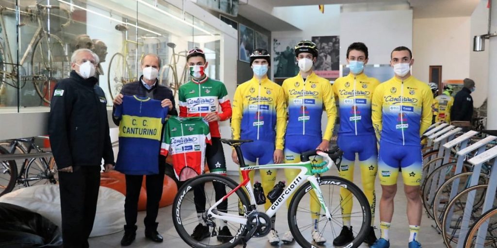La maglia tricolore di Andrea Montoli al Santuario del Ghisallo