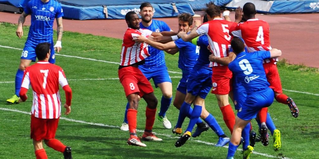 Como in testa alla classifica. I tifosi: «Tutti allo stadio»