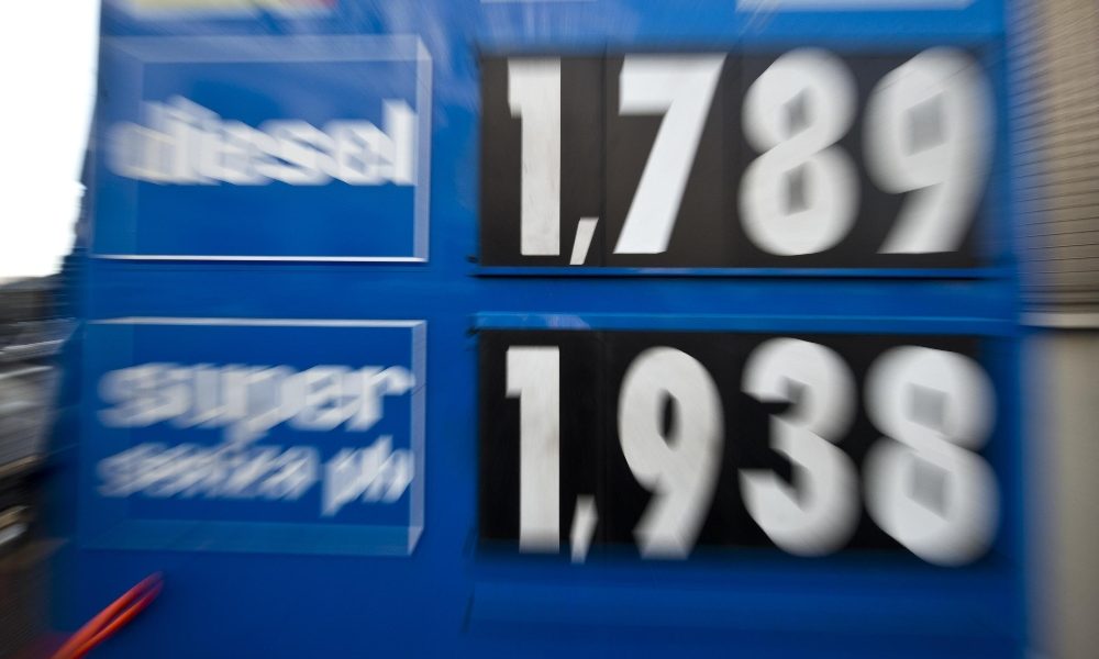 Carburanti e frodi, maxi sequestro Gdf