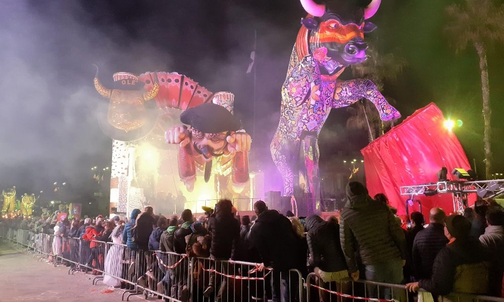 Carnevale Viareggio:è 1/a giovedì grasso