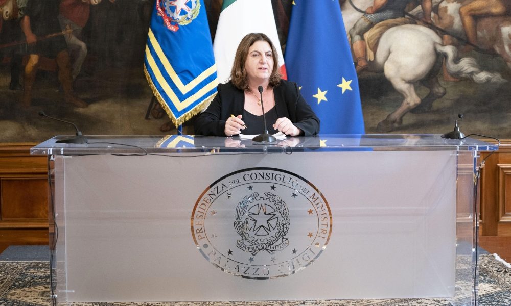 Catalfo, in dl aprile 15 miliardi su cig