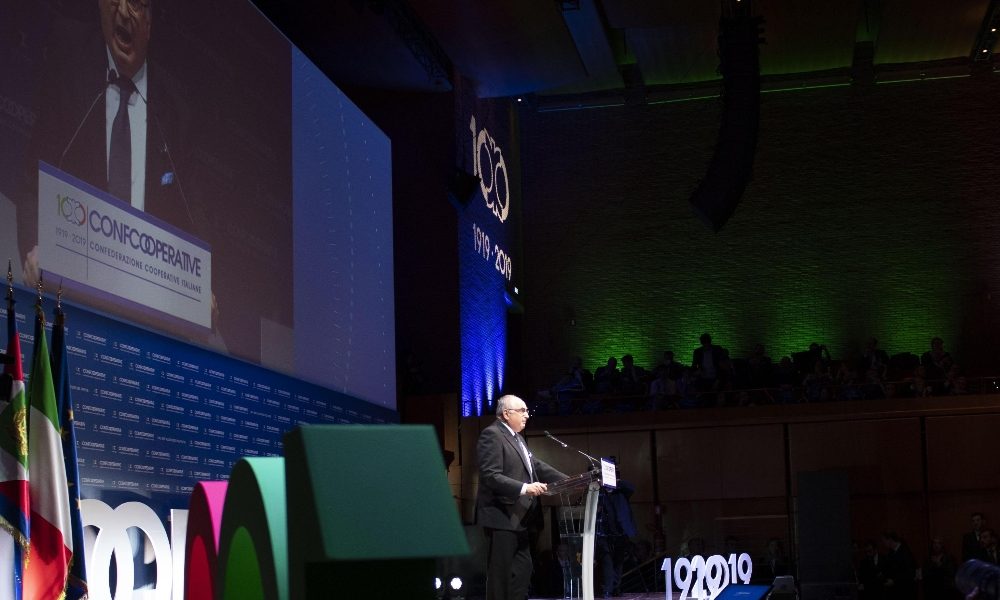 Censis-Confcooperative, è shock economia