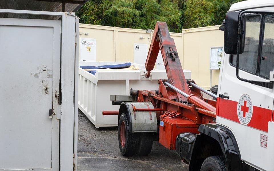Campo profughi in via Regina, almeno un mese prima della chiusura definitiva