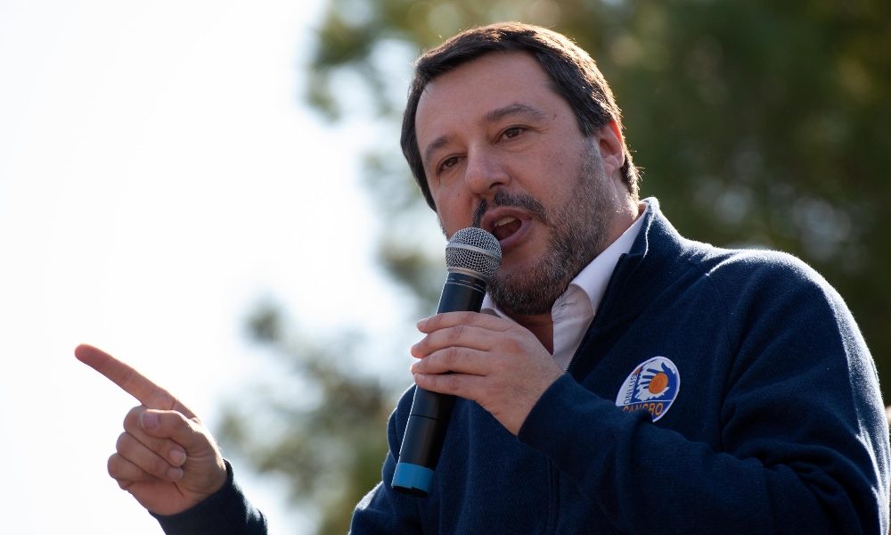 Chiusa indagine Salvini, diffamò Rackete