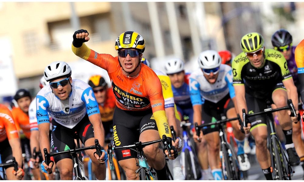 Ciclismo: UAE Tour, Groenewegen fulmina allo sprin Gaviria