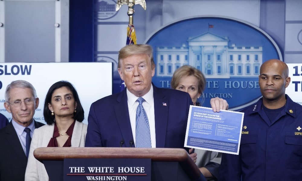 Cina contro Trump e il suo’virus cinese’