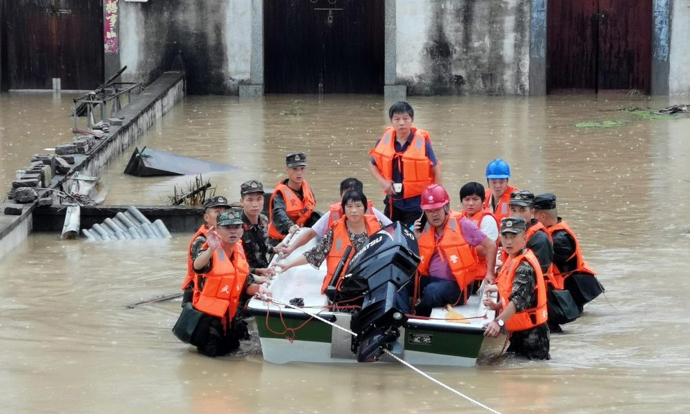 Cina: pesanti alluvioni, sotto stress la diga delle Tre Gole