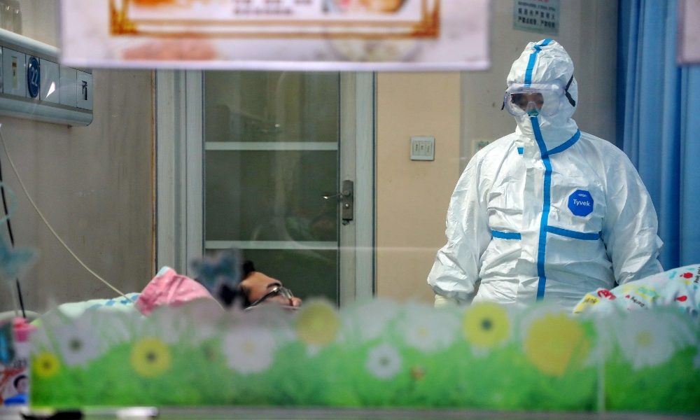 Cina: quasi 12 mila contagi, 259 i morti
