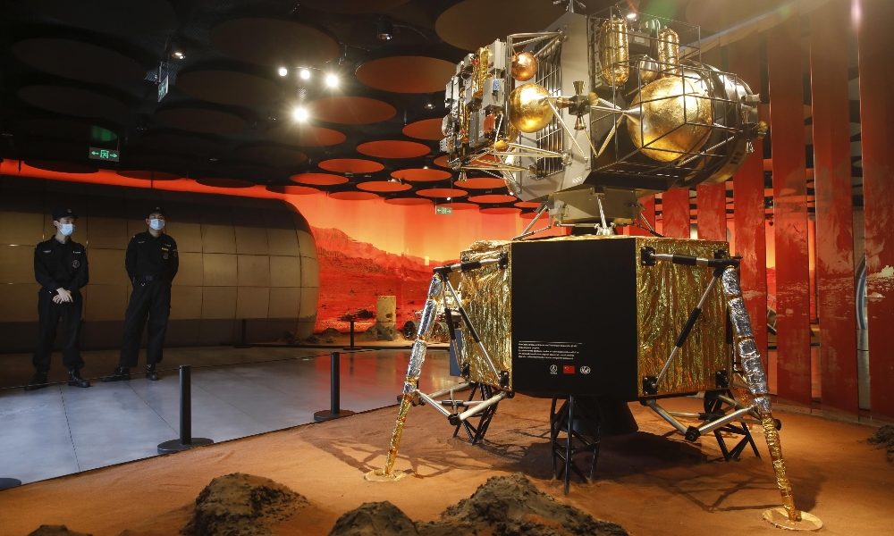 Cina: sonda diretta su Marte ha percorso 137 milioni di km