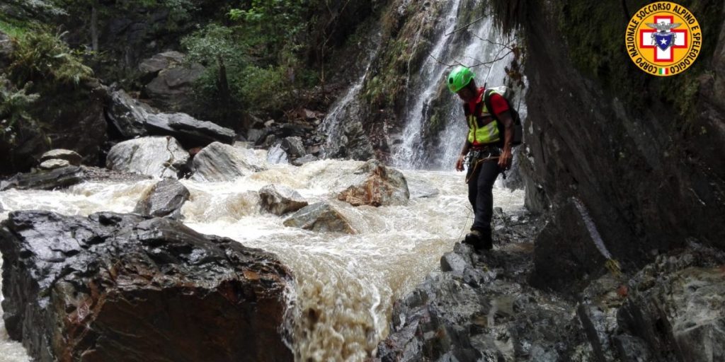 Ritrovato il corpo del 38enne travolto dal torrente: è stato individuato ieri mattina