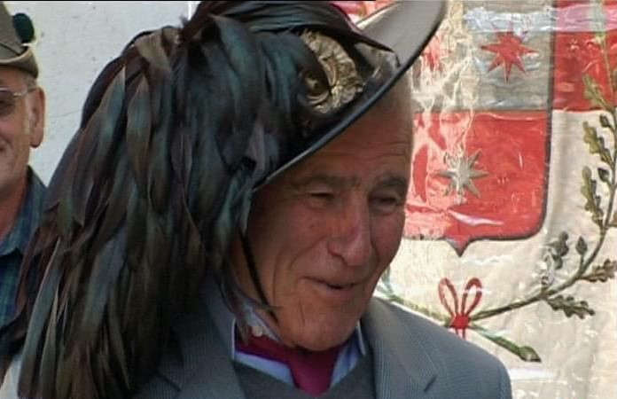 Lunedì ad Asso l’ultimo saluto al bersagliere centenario