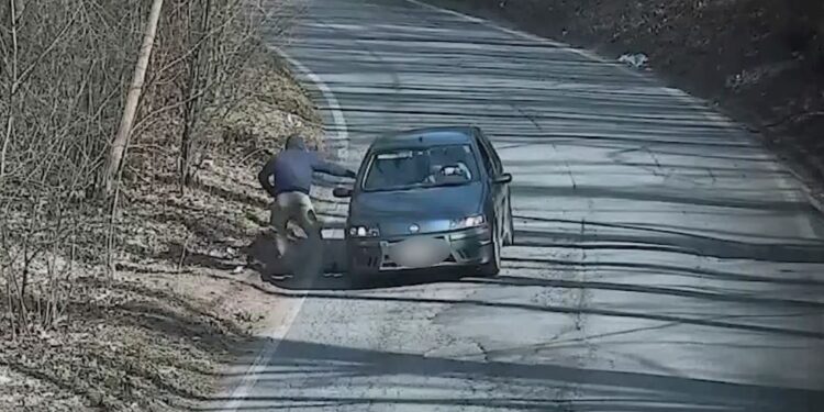 Droga 24 ore su 24, smantellato lo spaccio di Colverde. Giro d’affari da 900 mila euro